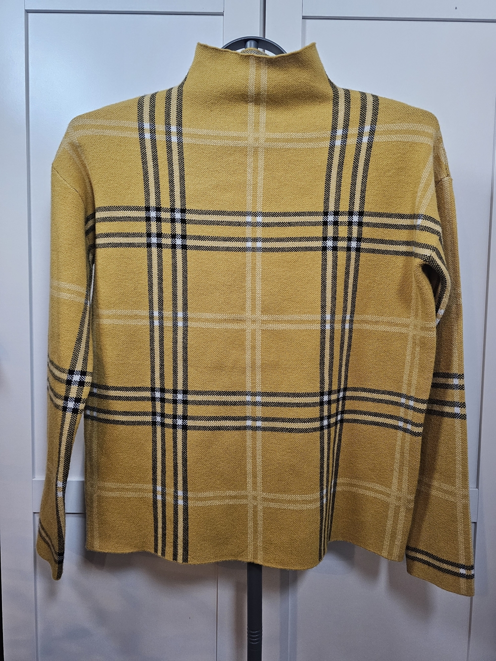 Tahari Yellow Plaid Mock Neck Sweater XS Cher Clueless Preppy 90s Style Knit